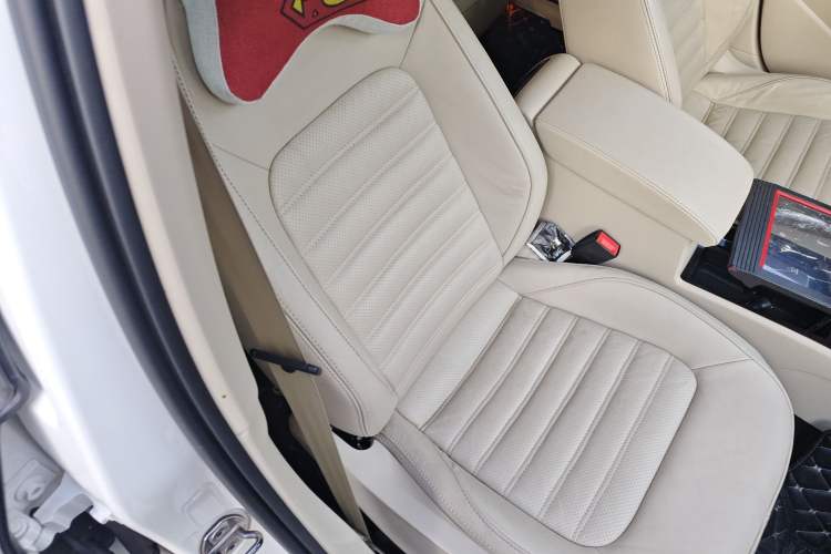 Used Volkswagen Passat 2014 1.8TSI DSG Prestige Navigation Edition