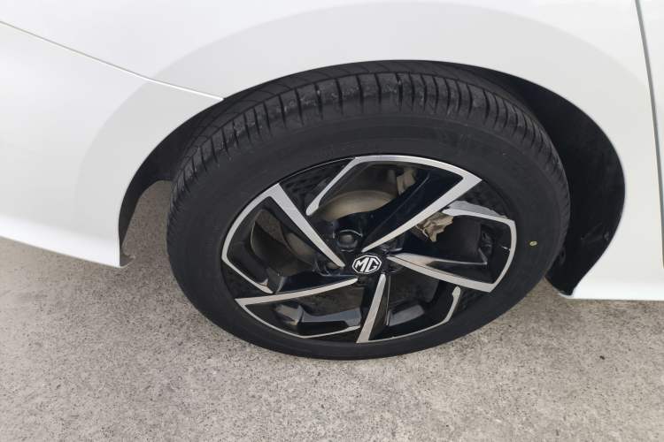 Used MG 5 2021 300TGI DCT Elegant Luxury Edition
