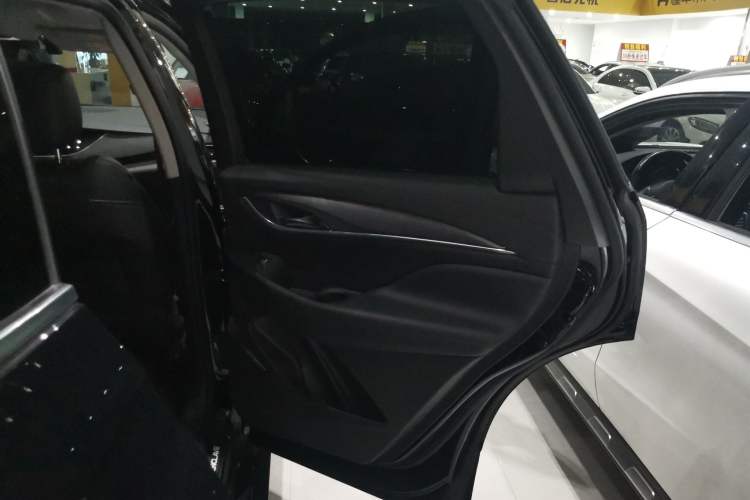 Used Buick Enclave 2022 652T Two-Wheel-Drive Prestige 7-Seater
