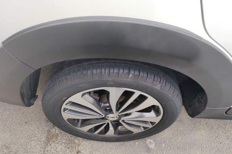 Used Dongfeng Aeolus AX3 2016 1.5L Automatic Zunku Model