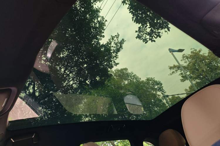 Used XPeng G9 2025 725 with Ultra-Long Range Max