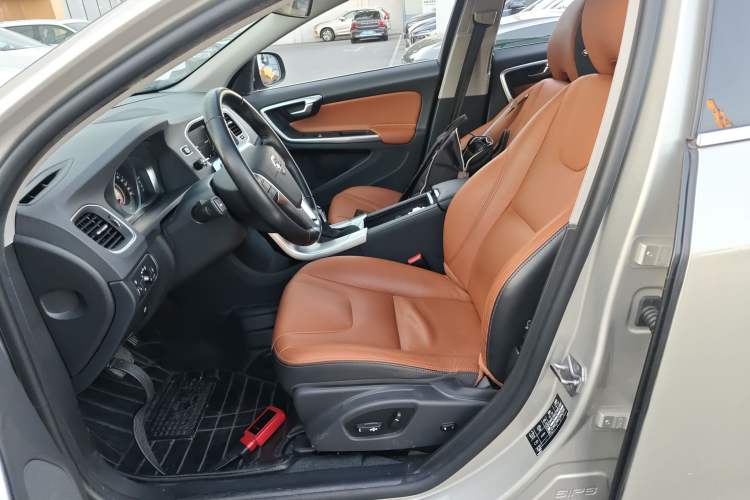 Used Volvo S60 2017 S60L T3 Smart Upgrade Edition