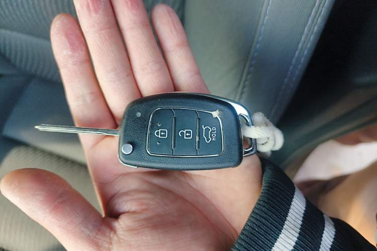 Used Hyundai Santa Fe 2013 2.4L Automatic 2WD Comfort Edition
