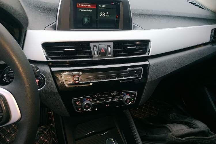 Used BMW X1 2019 sDrive18Li Fashion Model