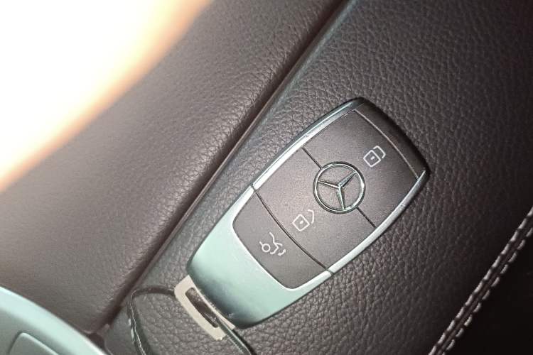 Used Mercedes-Benz C-Class 2020 Restyled C 200 L Fashion Edition Sport Version
