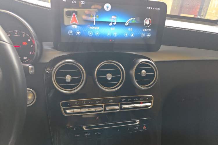 Used Mercedes-Benz GLC 2018 GLC 260 4MATIC Dynamic Edition
