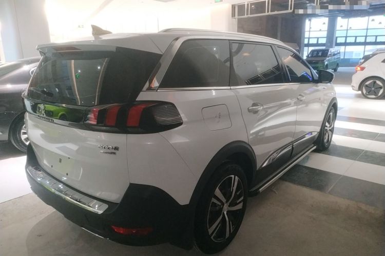 Used Peugeot 5008 2017 350THP 5-Seat Elite Edition
