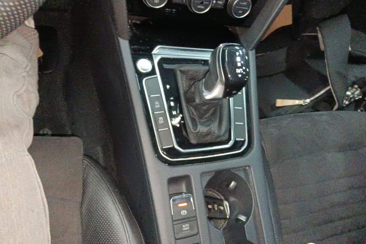 Used Volkswagen Magotan 2017 380TSI DSG Prestige Edition
