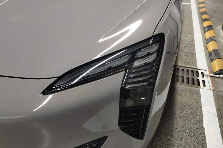 Used Hongqi EH7 2024 690 Pro