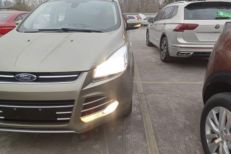 Used Ford Kuga 2015 1.5L GTDi Two-Wheel Drive Fashion Edition