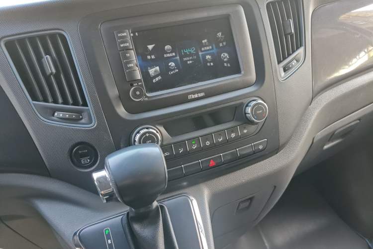 Used Foton Toano 2021 2.5T Automatic Tongtu Short Wheelbase Mid-Height 5-Seater D25TDIF1
