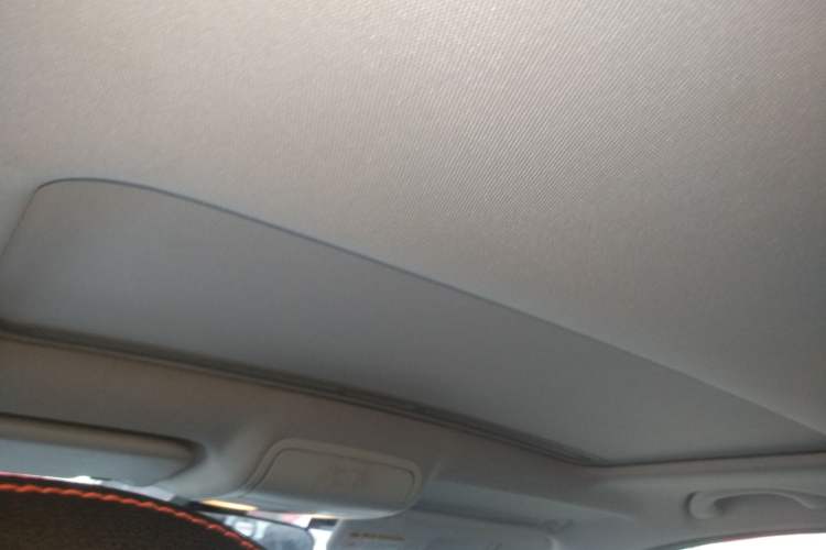 Used FAW Senya R7 2016 1.6L Automatic Prestige Edition
