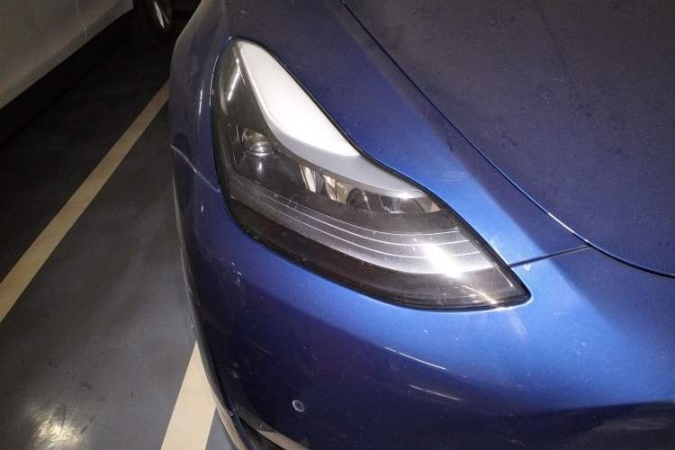 Used Tesla Model Y 2023 Long-Range All-Wheel-Drive Version