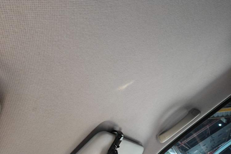 Used Wuling Hongguang MINIEV 2022 Macaron Premium Model – Lithium Ternary Battery
