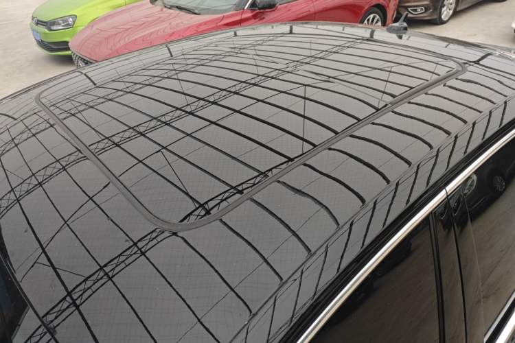 Used Volkswagen Magotan 2025 Revised Version Zhongxiang Edition 330TSI DSG Luxury Trim
