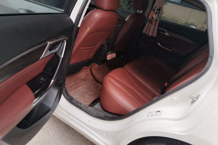 Used BAIC Senova D50 2018 1.5L CVT Prestige Intelligent Drive Edition
