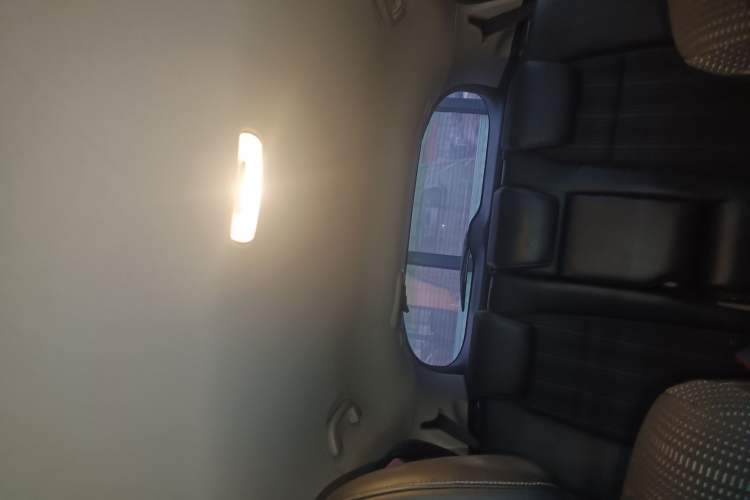 Used Honda Vezel 2015 1.8L CVT 2WD Elite Model
