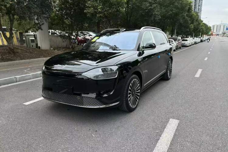 Used Hima AITO M9 2025 All-Electric Ultra Version 100 kWh 5-Seater Model