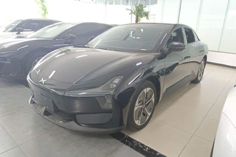 Used XPeng MONA M03 2024 620 with Ultra-Long Range