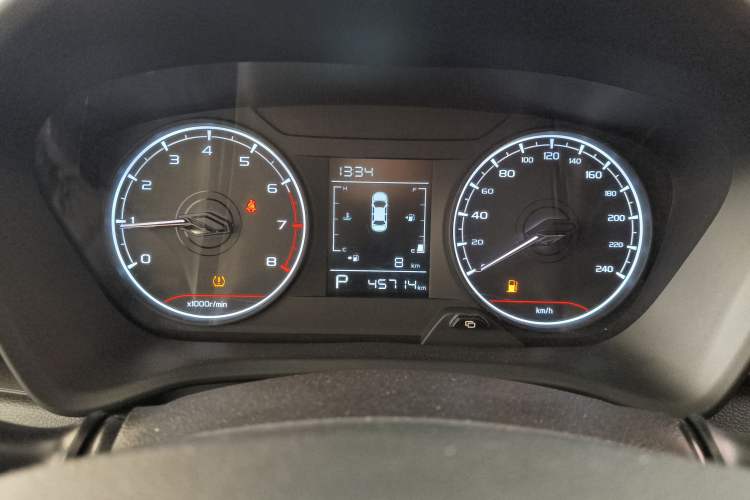 Used Geely Auto Vision X3 2021 PRO 1.5L CVT Deluxe Model
