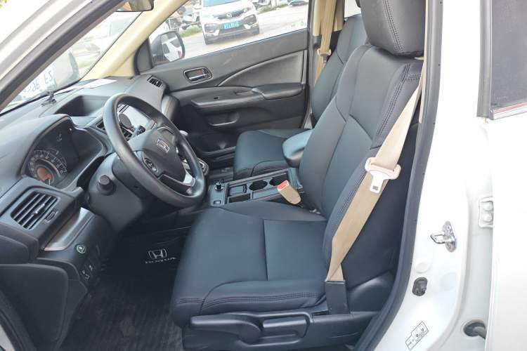 Used Honda CR-V 2016 2.0L two-wheel drive Urban Edition