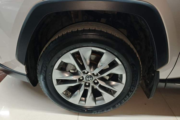 Used Toyota Wildlander 2022 2.0L CVT Two-Wheel Drive Luxury Edition
