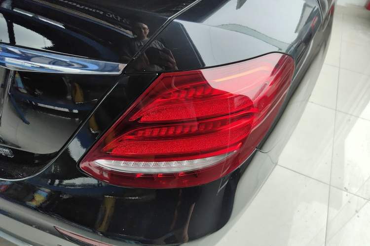 Used Mercedes-Benz E-Class 2019 Restyled E 300 L Sporty and Stylish Edition
