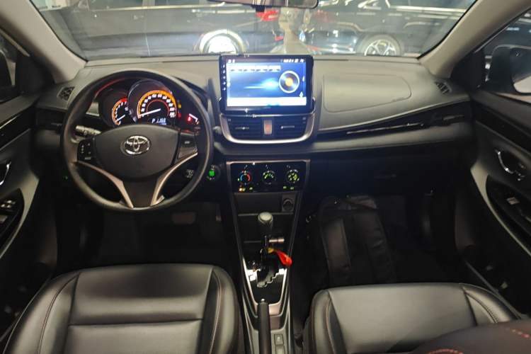 Used Toyota YARiS L 2022 X-Trail 1.5L CVT Luxury PLUS Edition
