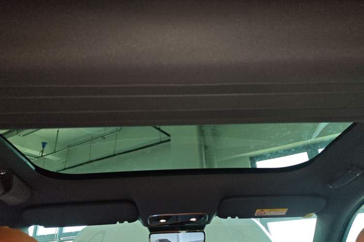 Used Hima AITO M8 2025 Extended-Range Ultra Version 53.4 kWh 5-Seater Edition
