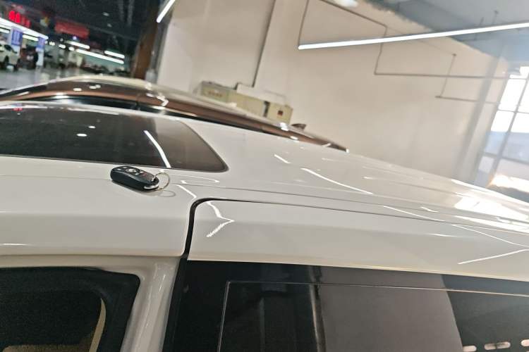 Used Buick GL8 2023 Land Executive Class 652T Luxury Model