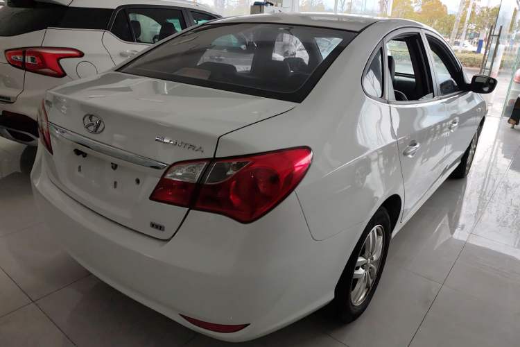 Used Hyundai Celesta 2015 1.6L Manual Comfort Model