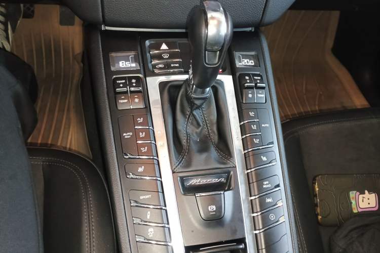 Used Porsche Macan 2017 Macan 2.0T