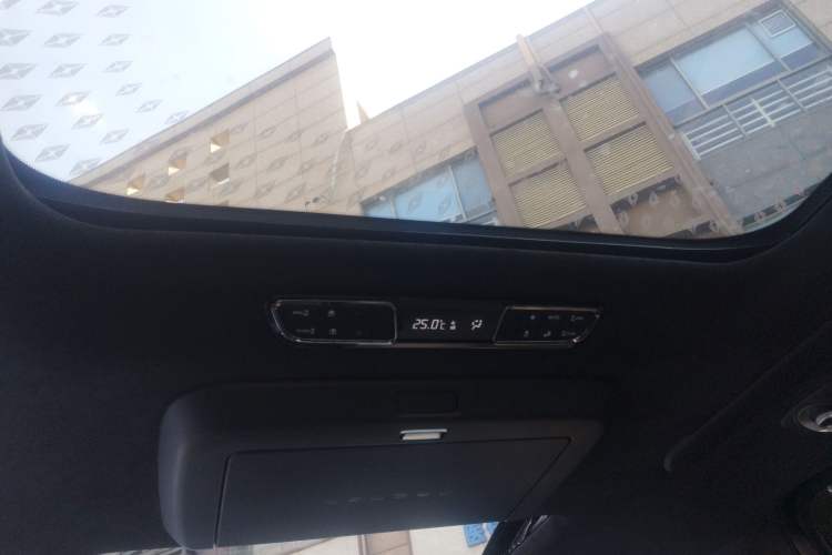 Used GAC Trumpchi M8 2023 Zongshi Series Dual-Motor YuZun Edition
