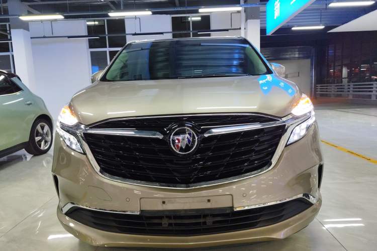 Used Buick GL8 2022 ES Landtrek 653T Luxury Edition
