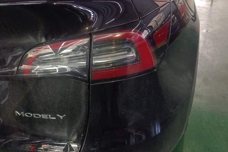 Used Tesla Model Y 2023 Rear-Wheel-Drive Version