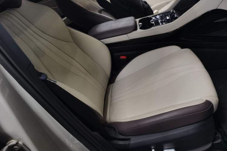 Used BYD Song PLUS New Energy 2025 EV Smart Drive Edition 605km Flagship Model
