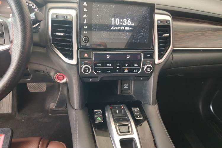 Used Honda UR-V 2017 370TURBO 2WD Prestige Edition China V
