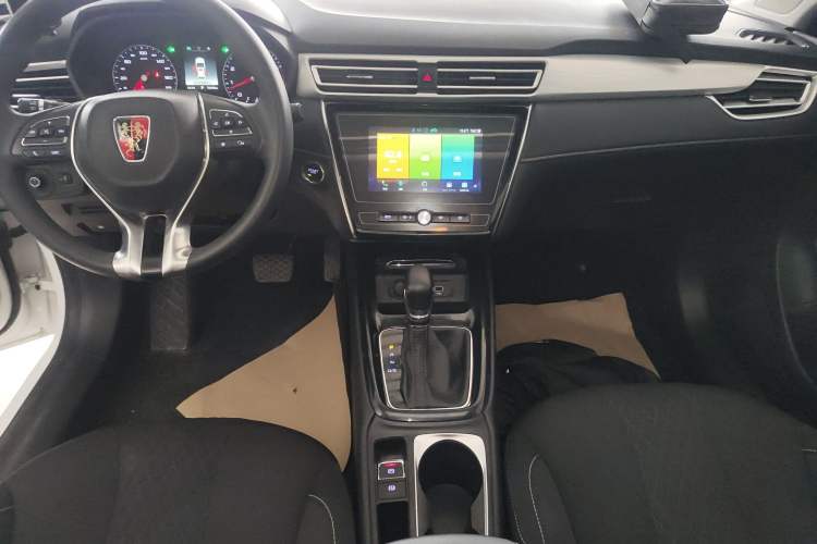 Used Roewe i5 2020 1.5L Automatic 4G Connected Linghao Edition
