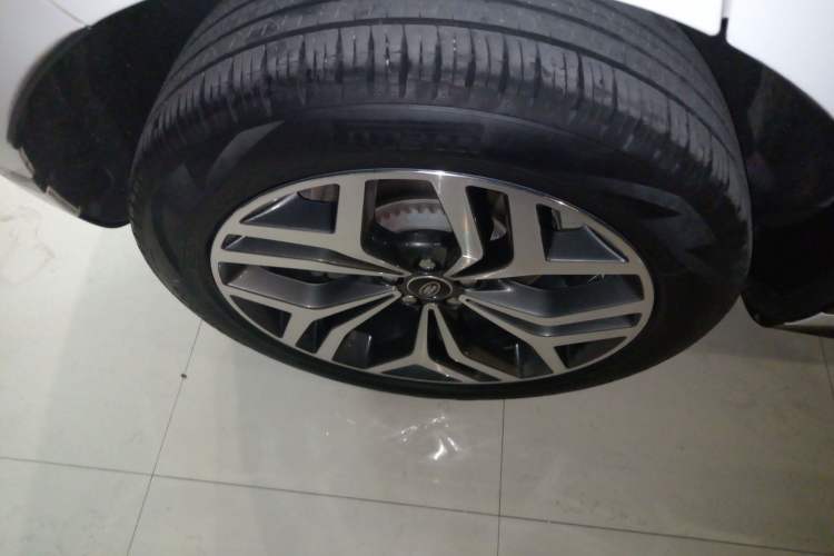 Used Land Rover Range Rover Evoque 2021 Range Rover Velar L 249PS R-Dynamic First Edition
