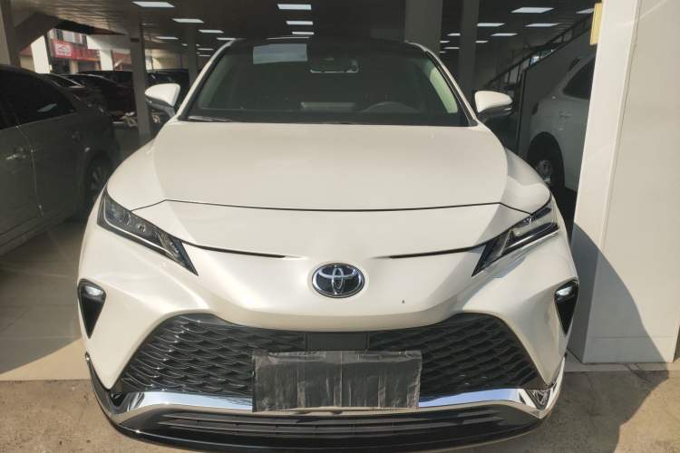 Used Toyota Venza 2023 2.0L CVT Two-Wheel Drive Luxury Edition
