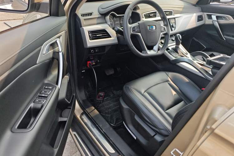 Used Geely Auto Emgrand X7 Sport 2016 1.8TD Automatic ZhiShang Model