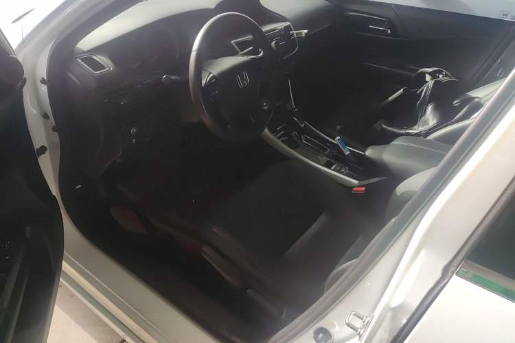 Used Honda Accord 2016 2.0L Elite Edition
