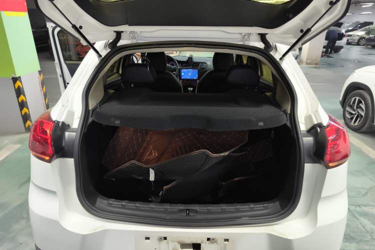 Used Citroen C3-XR 2017 1.6L Automatic Fashion Model