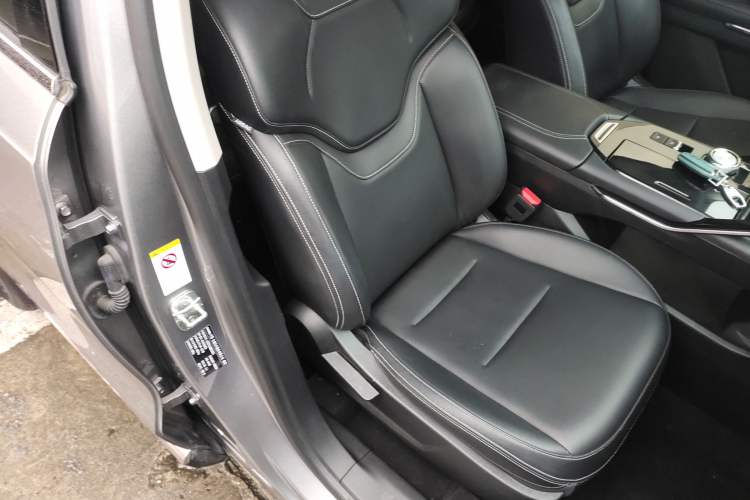 Used Haval H6 2021 3rd Generation 1.5T Automatic Two-Wheel Drive Pro
