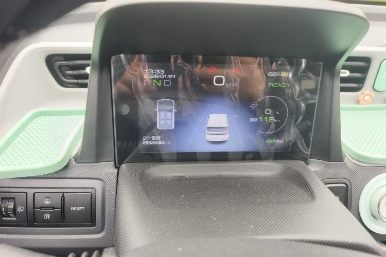 Used Wuling Hongguang MINIEV 2021 Macaron Premium Model – Lithium Iron Phosphate
