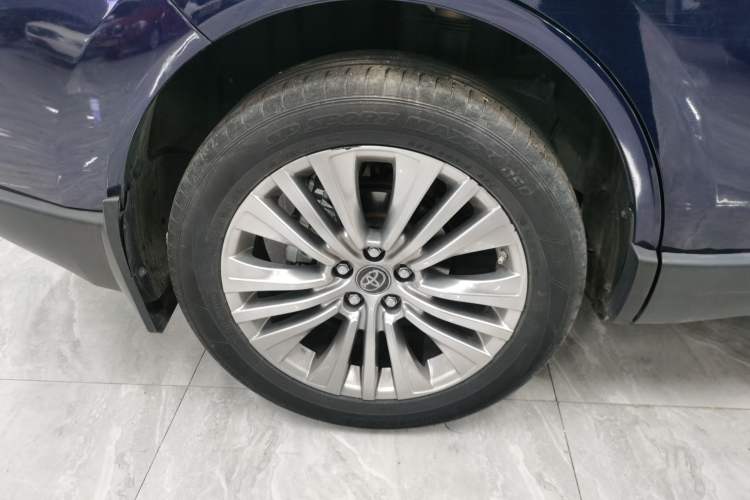 Used Toyota Harrier 2022 Dual-Engine 2.5L CVT Four-Wheel Drive Luxury Edition
