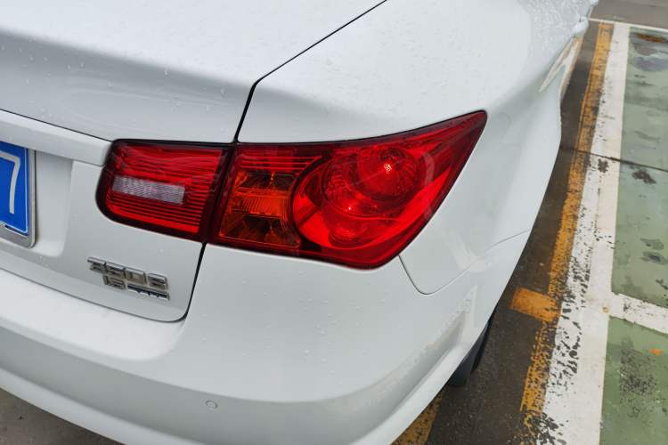 Used Roewe 350 2014 1.5L Automatic Xunyue Version
