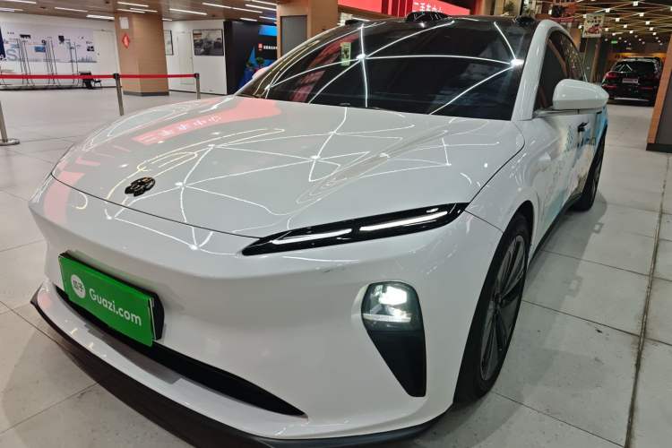 Used Nio ET5T 2023 75 kWh Touring