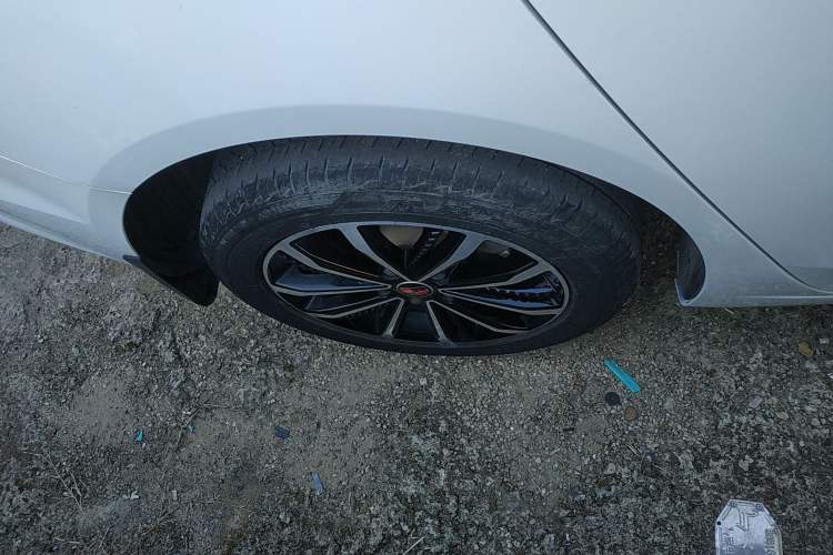 Used Roewe i5 2020 1.5L Manual 4G Connect Leehao Flagship Edition
