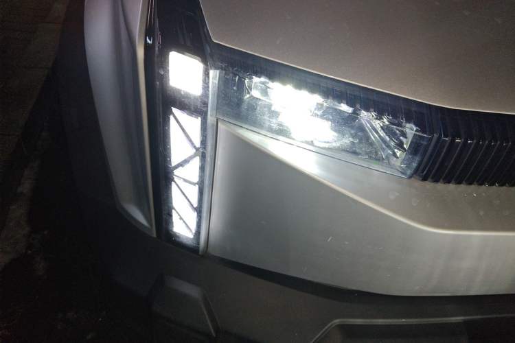 Used  03 2024 472km Four-Wheel Drive Long-Range Intelligent Advanced Version
